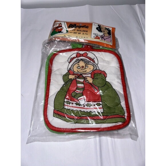 J.SN.Y  Santa MAGNETIC POT HOLDER 7451 Made In Taiwan  PREMIUM VINTAGE  Set of 2 - Picture 3 of 4